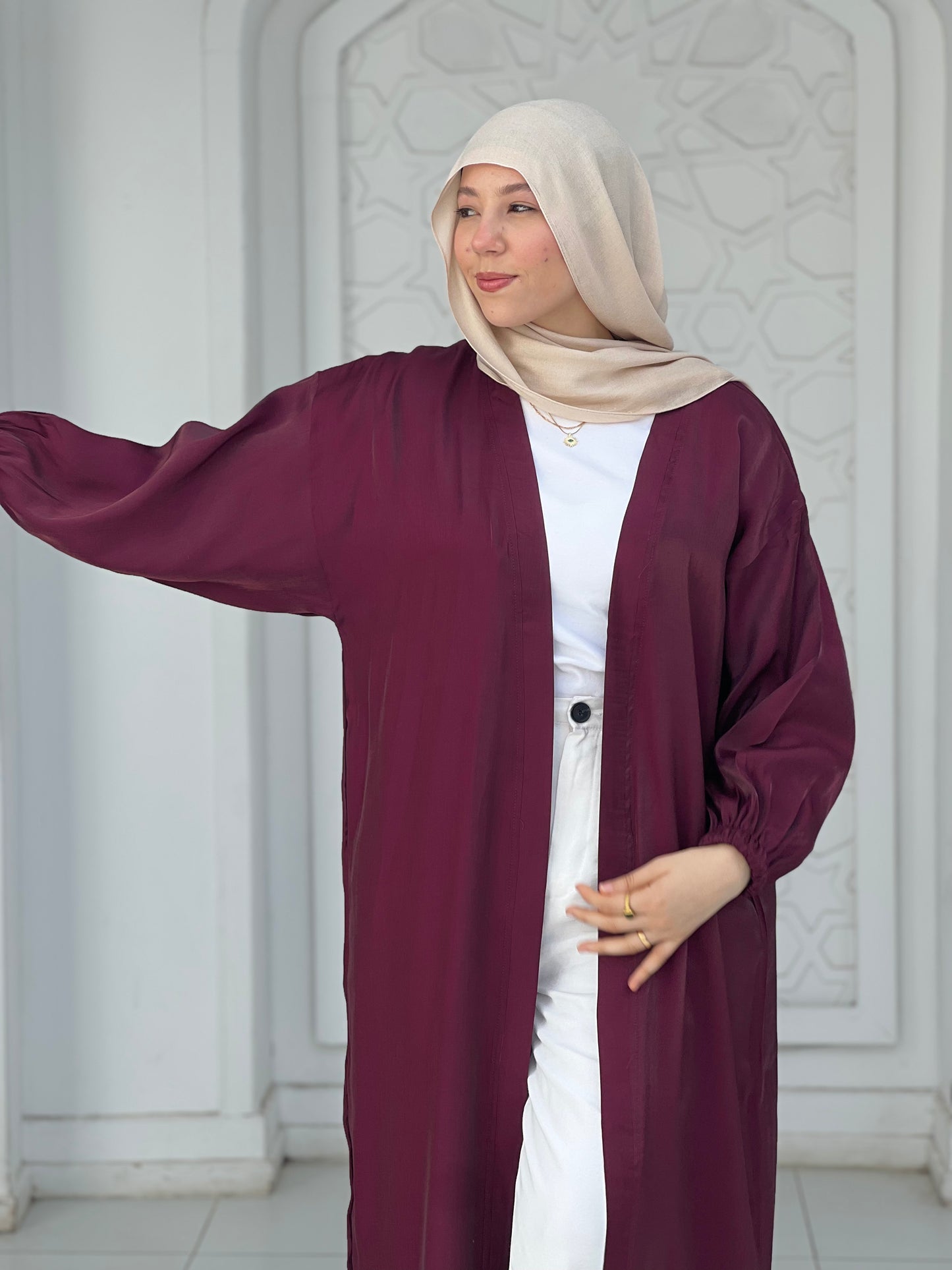 Shimmery Kaftan In Burgundy