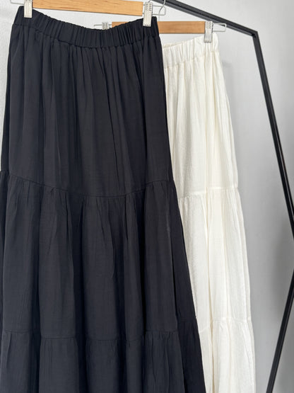 Pastel Breeze Skirt In Black